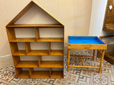کتابخونه و میز بازی کودک